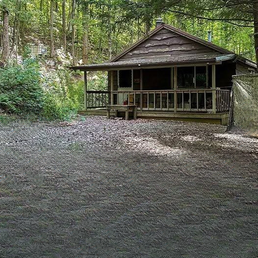 Affordable Country Cottage on 1.3 Acres in Allegany, New York: A Renovation Opportunity with Plenty of Potential