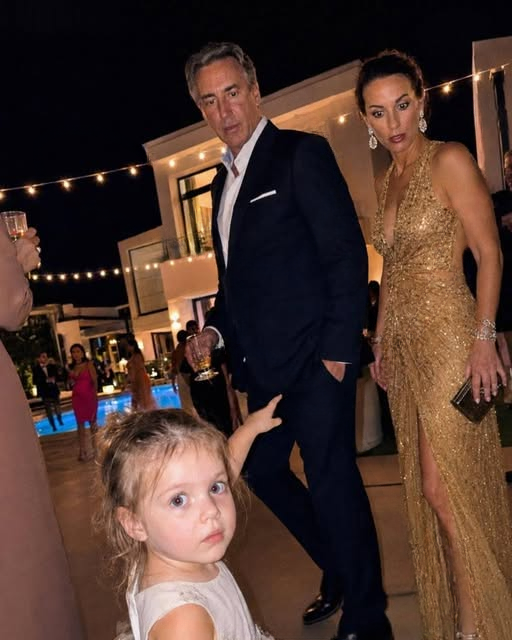 My 4-Year-Old Pointed at My Husband’s Boss’s Wife and Said, “That’s the Lady Who Bites”