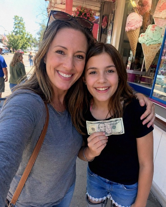 A Cruel Teenage Girl Mocked My Disabled Daughter’s Braces in an Ice Cream Shop While Her Mother Stood By and Ignored It on Her Phone — But Thirty Seconds Later, My Brutal Public Reality Check Made Them Grab Their Belongings and Flee in Humiliating Tears