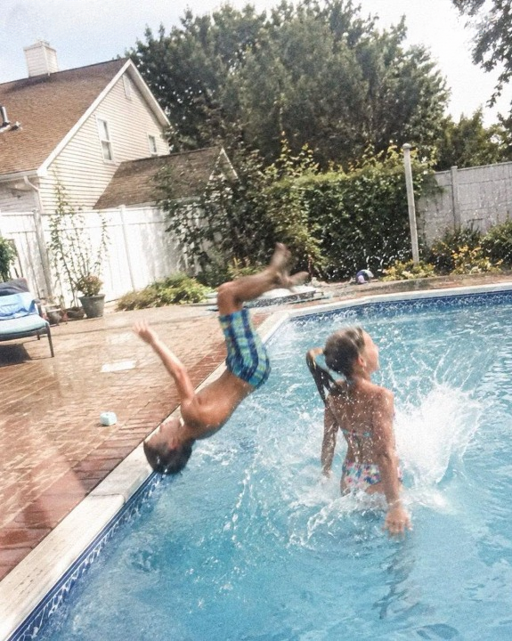 My Neighbor Treated My Private Pool Like Her Own—So I Exposed the Truth in Front of Everyone She Invited