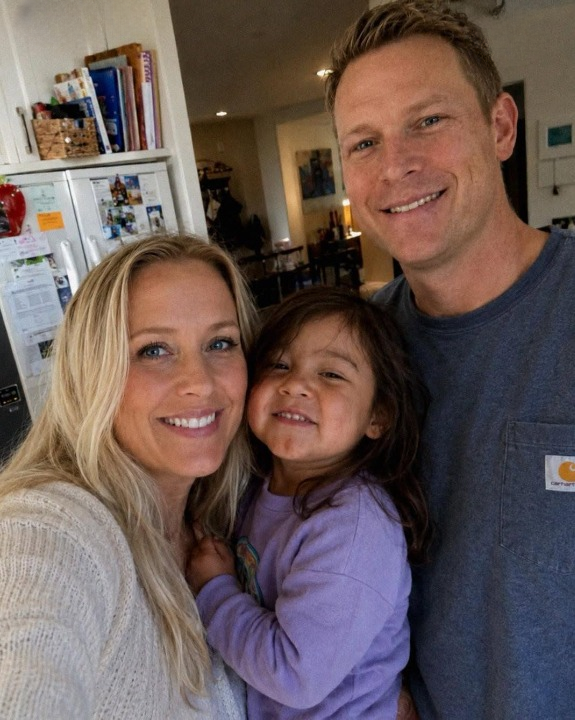 My Newborn Daughter Looked Nothing Like Us—Then an Old Photograph Revealed My Wife’s Secret