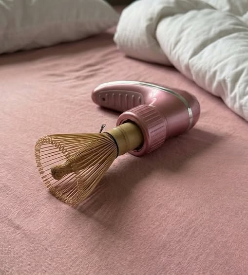 I Found a Strange Object in My Girlfriend’s Room—What I Discovered Later Changed Everything