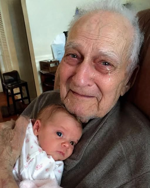 I Took My Newborn Daughter to Meet the Grandpa Who Raised Me — Then He Saw Her Eyes and Started Crying