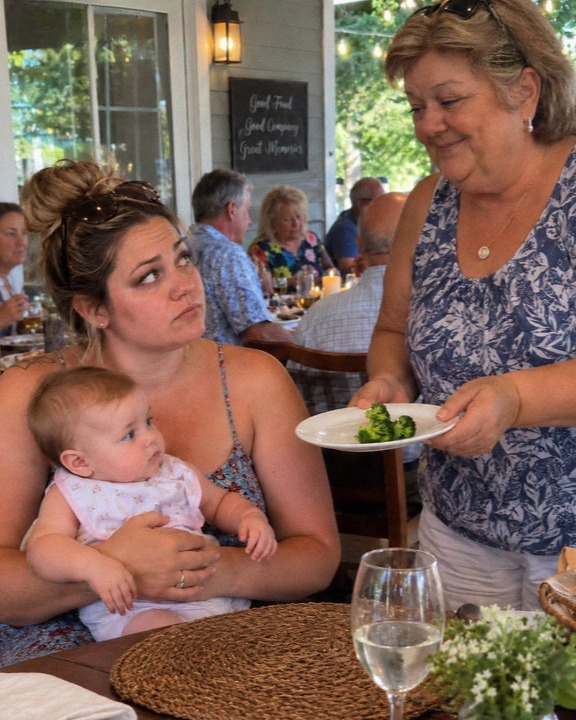My Mother-in-Law Served Everyone a Lavish Anniversary Dinner Except Me, Then Publicly Commented on My Appearance for the Family Photos—So I Finally Decided to Respond in a Way Nobody at the Table Expected